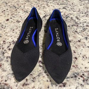 Rothy’s Black Point Size 8 (very good used condition)